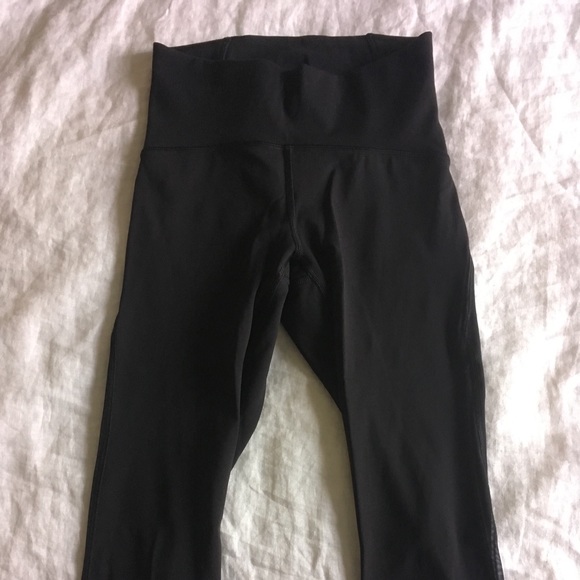 Lululemon Train Times Crop Legging - Picture 2 of 6